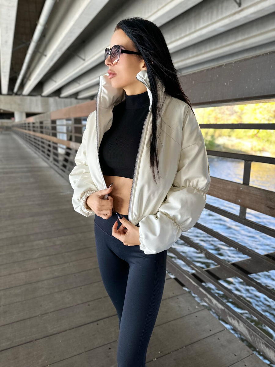 LA MANUEL CROP  JACKET image 5