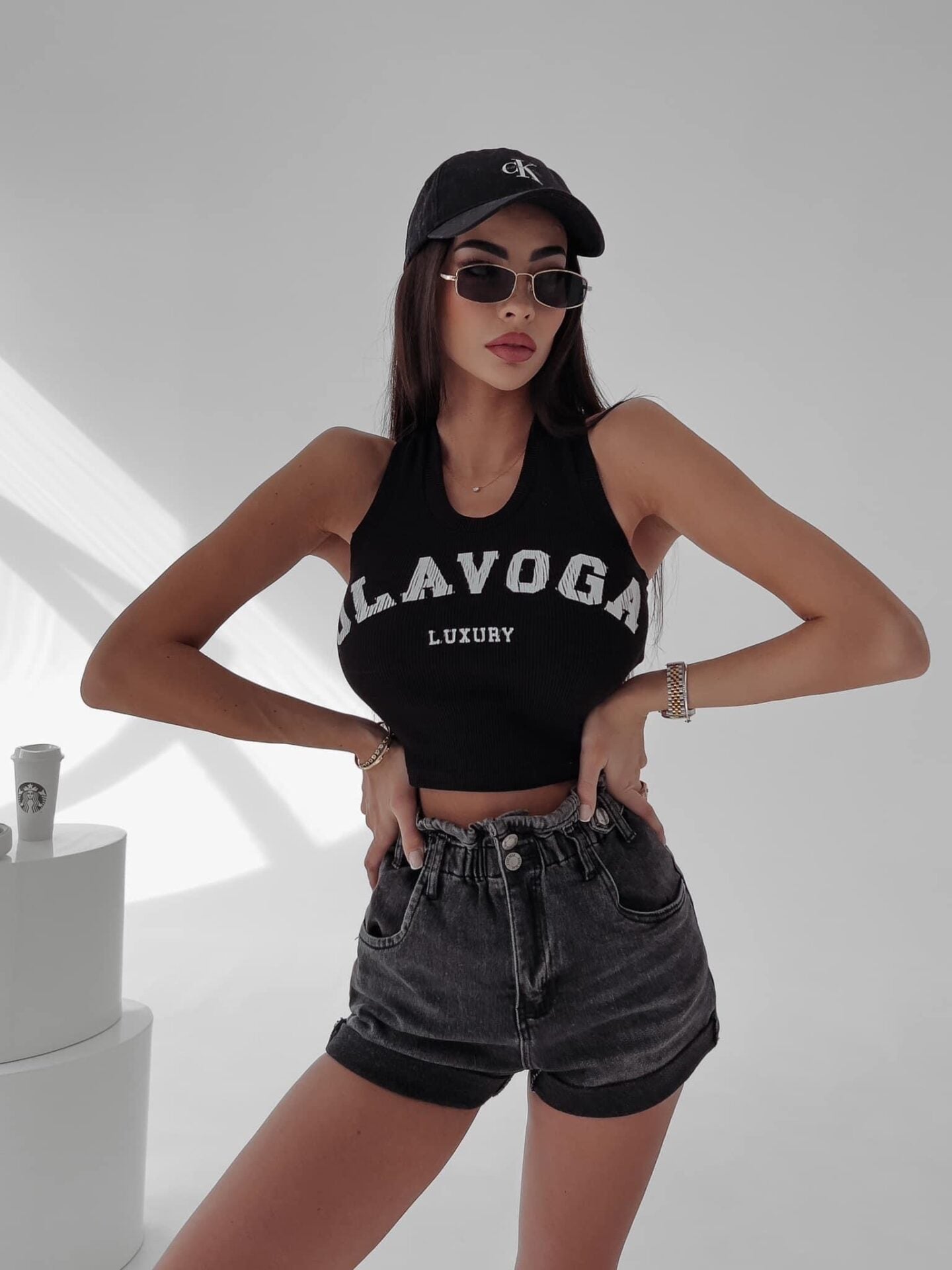 TOP DENISE O LA VOGA LIMITED COLLECTION WHITE BLACK image 1