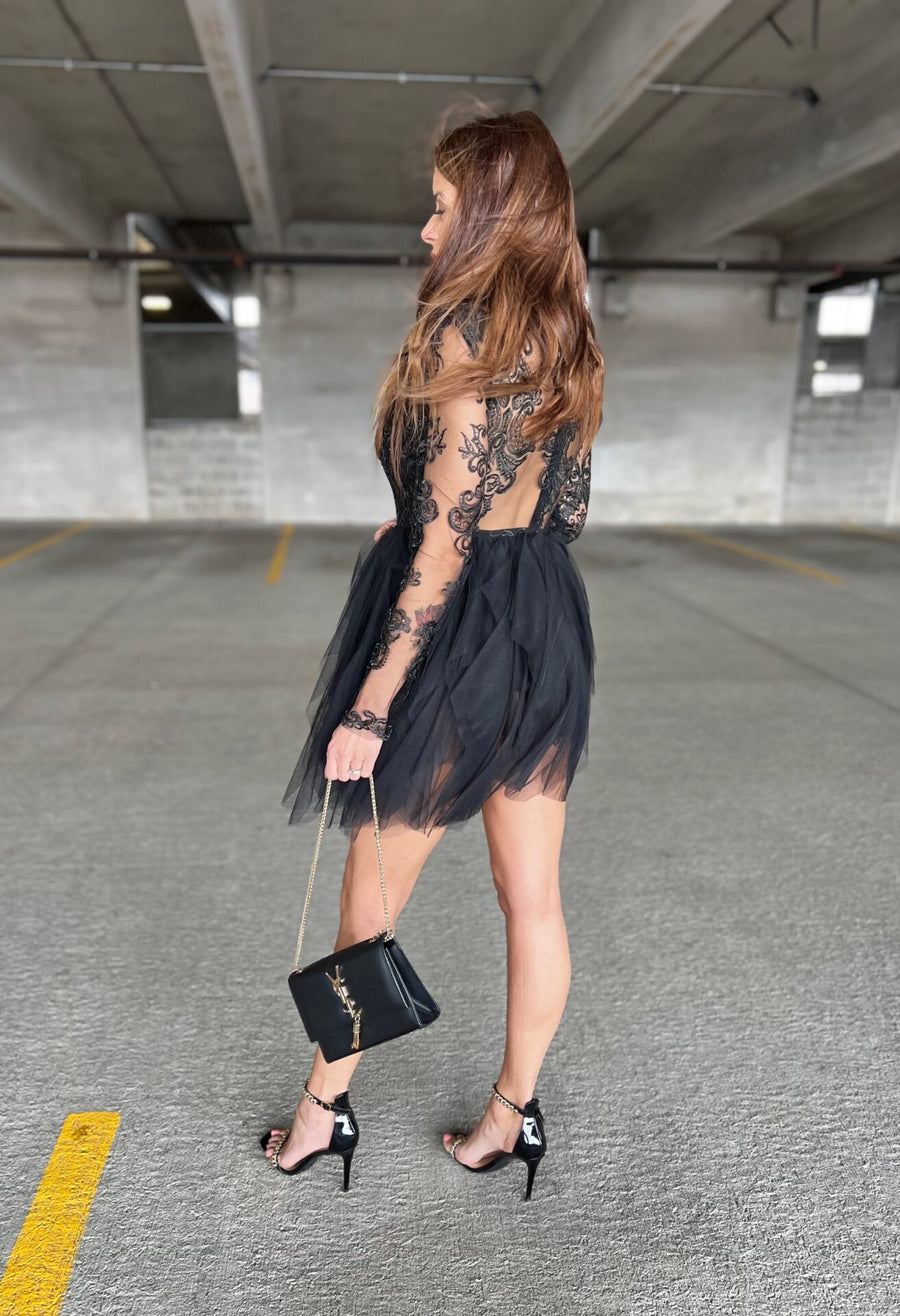 Midnight Elegance Black Tulle Evening Dress image 5