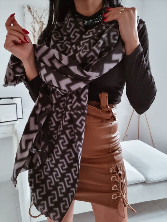 scarf image 4