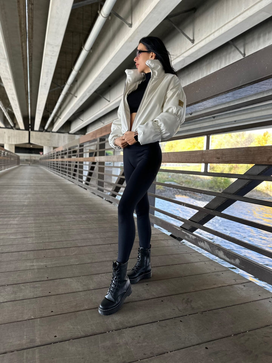LA MANUEL CROP  JACKET image 9