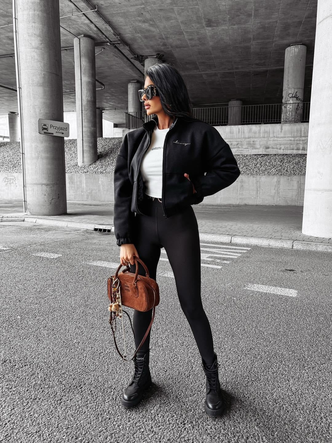 BOMB OLAVOGA transitional bomber jacket black image 1