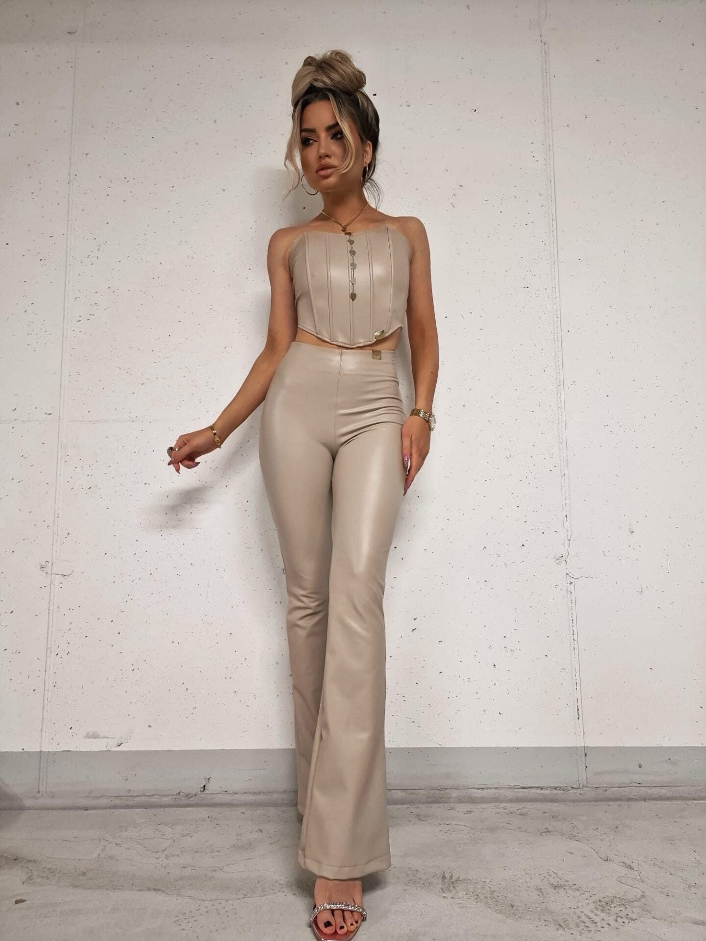 LA MONNE FLARE LEGGINGS BEIGE image 1