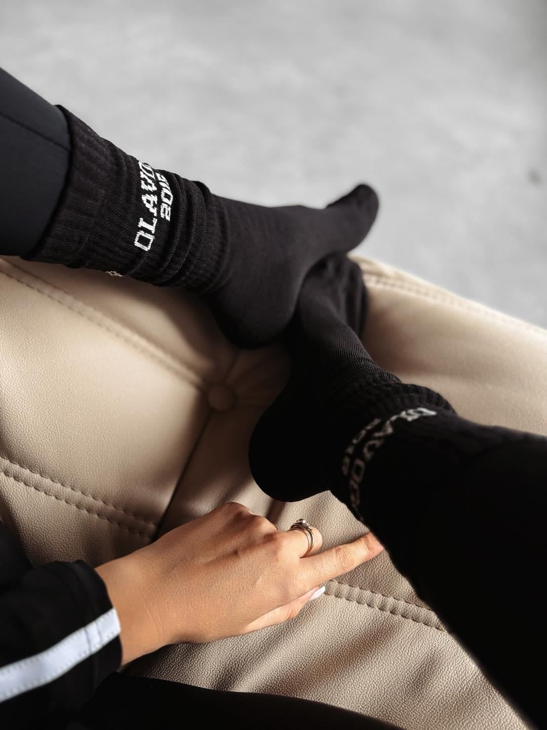 Women's socks KAVISO OLAVOGA black- ecru image 0