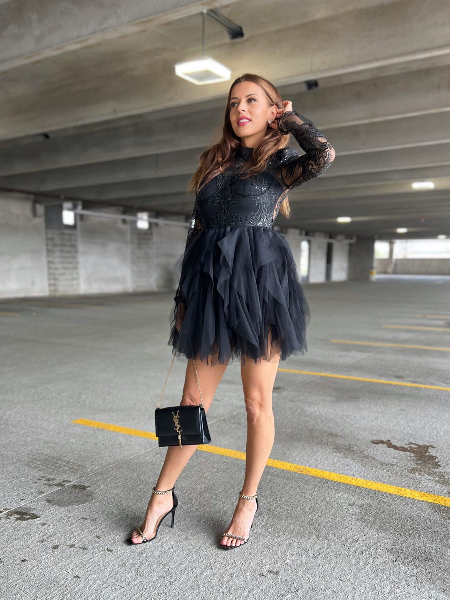 Midnight Elegance Black Tulle Evening Dress image 11