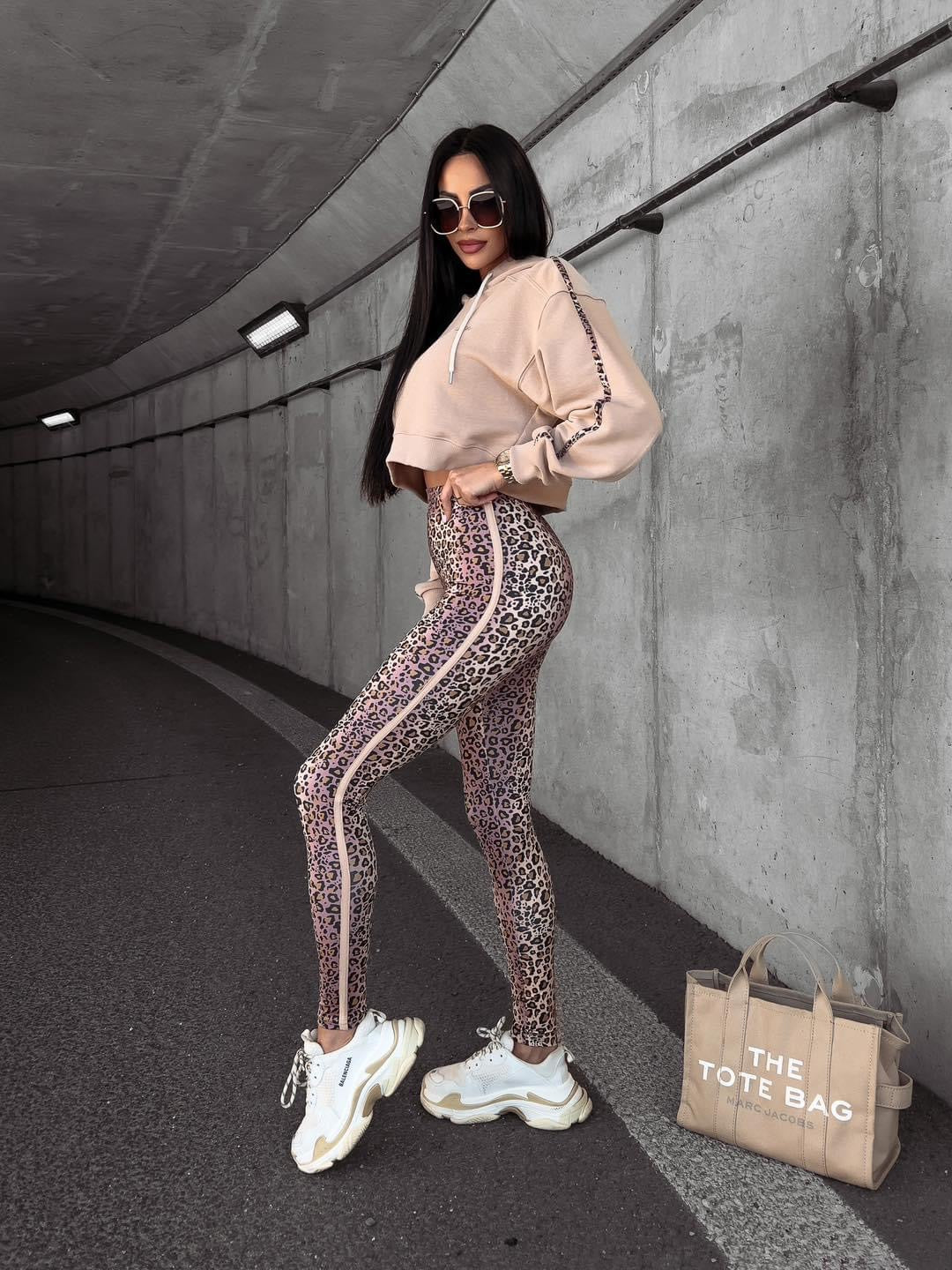 Aliana Ola Voga cotton leggings leopard print image 1