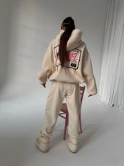 PAYCHECK sweatshirt
vanilla image 13