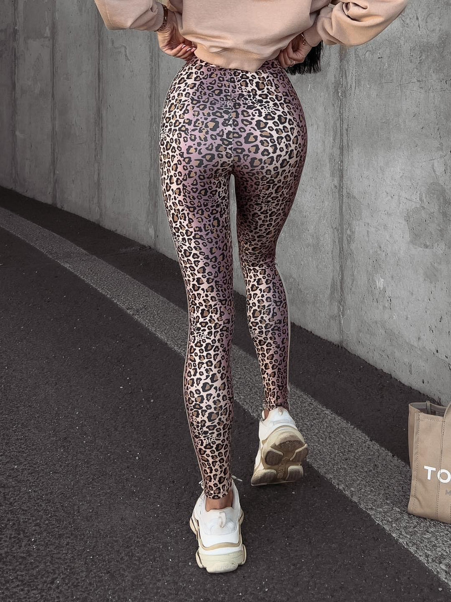 Aliana Ola Voga cotton leggings leopard print image 4