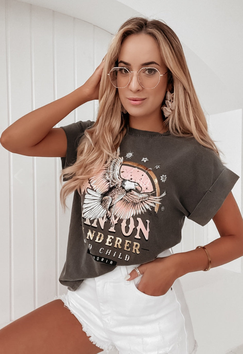 T-SHIRT WITH WANDERER PRINT, DARK GRAY image 0
