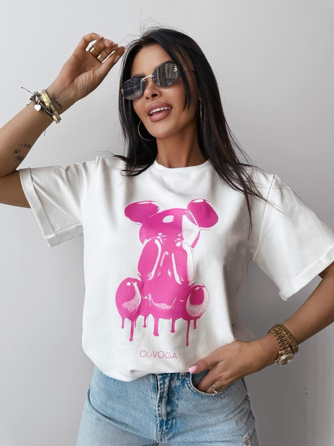 T-shirt with GO ON OLAVOGA application ecru image 0