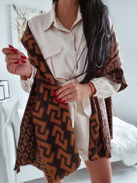 scarf image 2