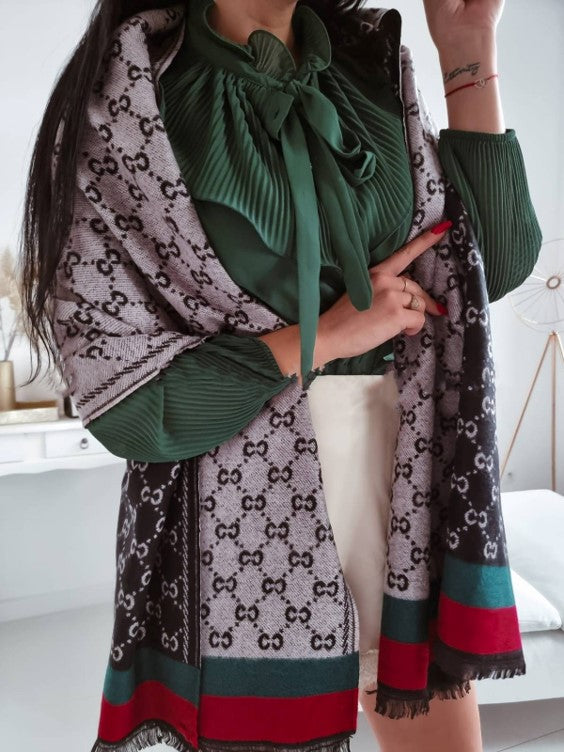 scarf image 1