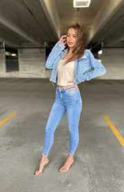 Chic Cut-Out High Waist Jeans with Hip Detail New image 11