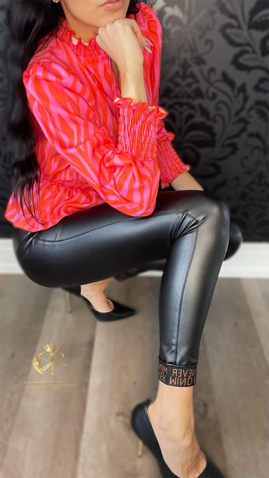 Esperanto Leggings image 1
