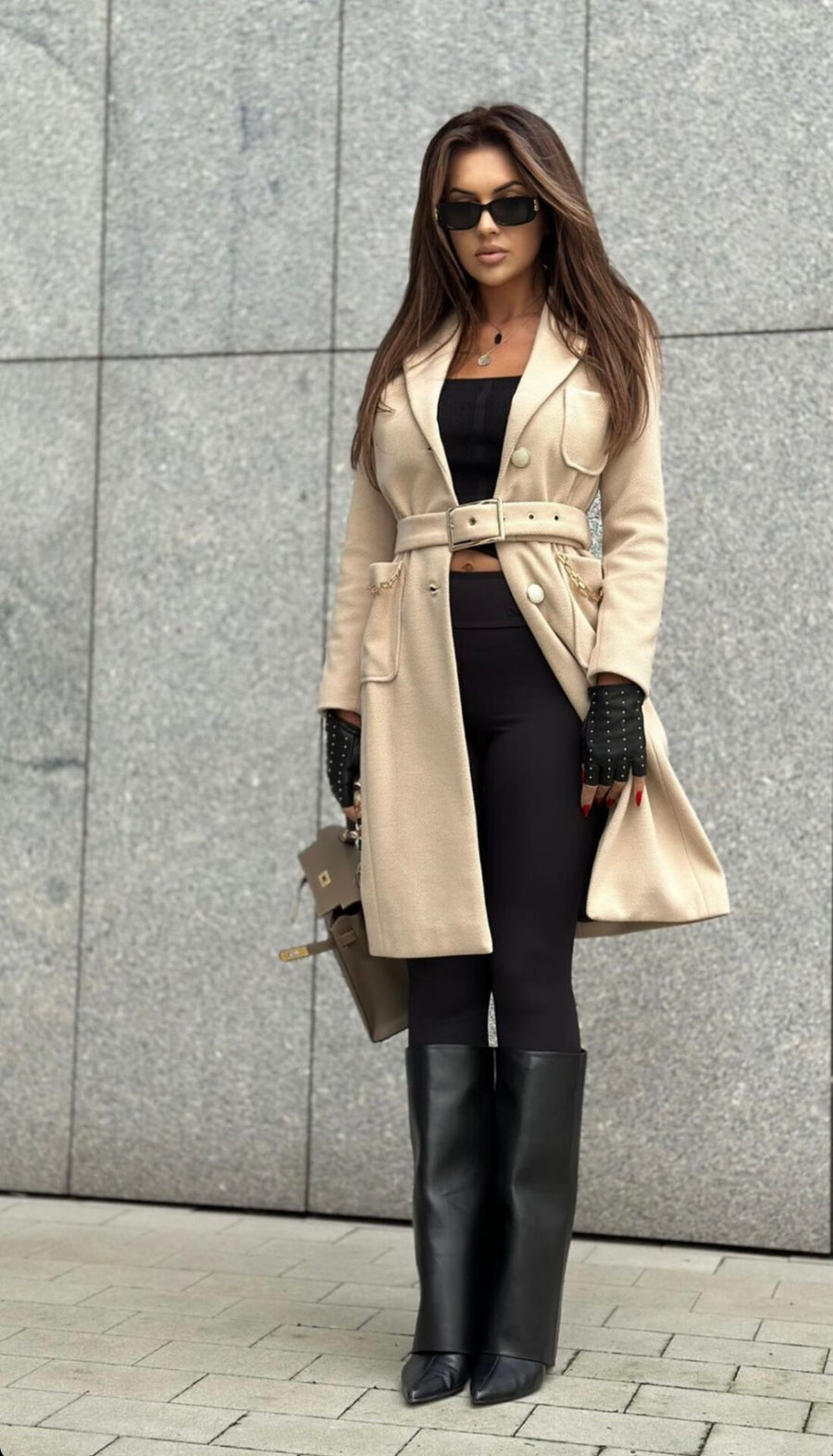 MIAMI LIGHT BEIGE COAT WITH GOLD CHAIN image 0