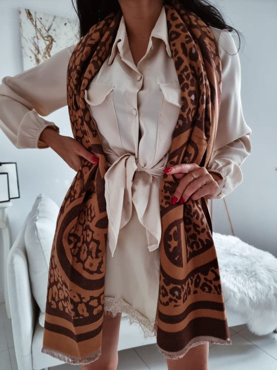 scarf image 0