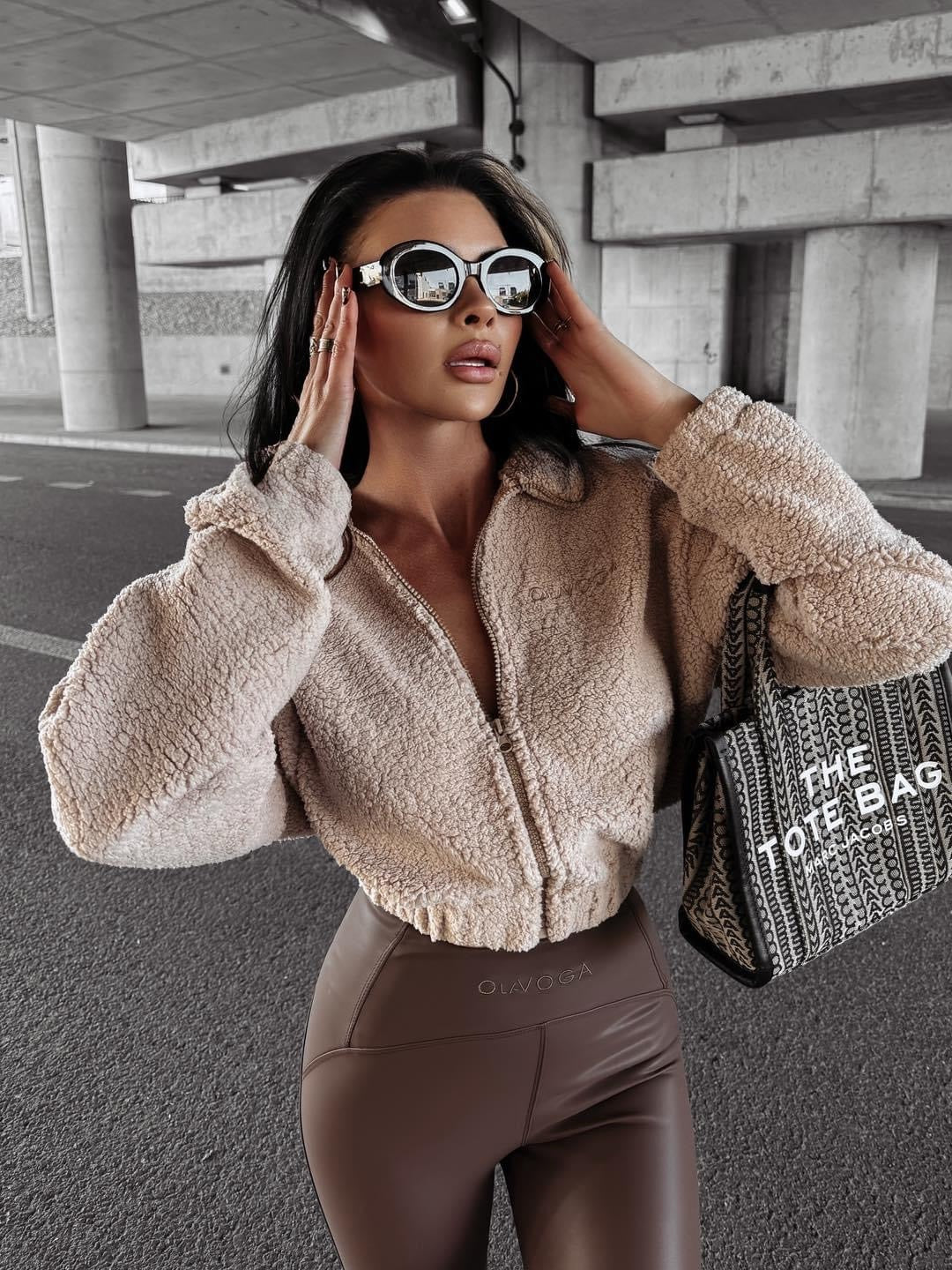 PERCHA OLAVOGA beige lambskin sweatshirt image 0