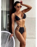 LAUREN Two-piece bikini with a sexy cut black