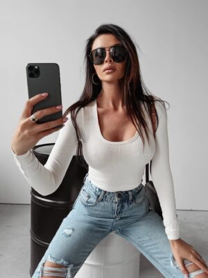 Jaida Ola Voga ecrue classic ribbed blouse