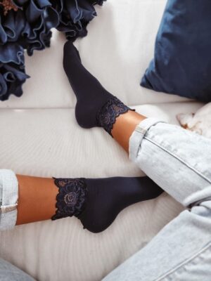 SOCKS WITH LACE TOP BLACK