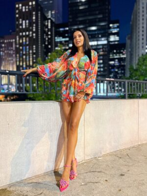 facetune_22-07-2024-11-00-51