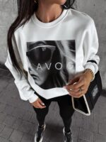 Pre Oder- Ships After 9/23
Women's oversize sweatshirt MODESTO OLAVOGA ecru